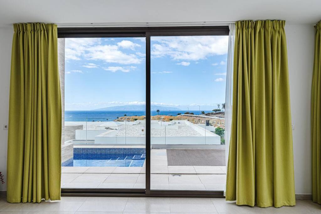 Villa Riviera De 4 Dormitorios Con Piscina. Costa Adeje  Exterior foto